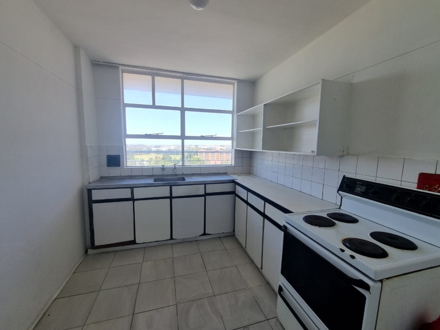 2 Bedroom Property for Sale in Labiance Estate Western Cape